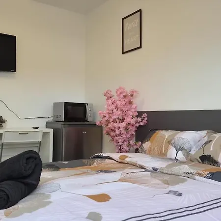 Fleur De Cerisiers 2-studio, Centre Et Universites Apartmán Champs-Sur-Marne